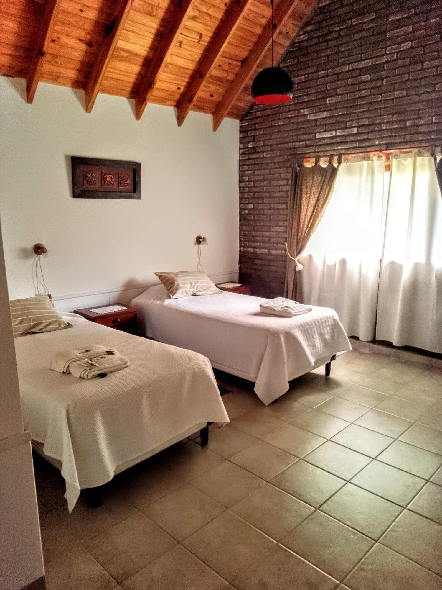 Hosteria Altas Cumbres El Chalten Exterior photo